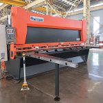 forró értékesítés QC11K CNC hidraulikus gitárvágó gép