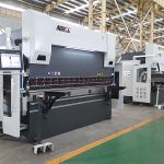 cnc hidraulikus présfék gép jó áron Wc67y-80/2500